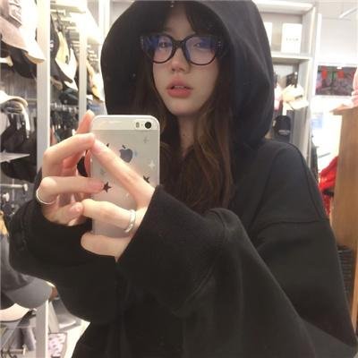 嫂夫人粤语